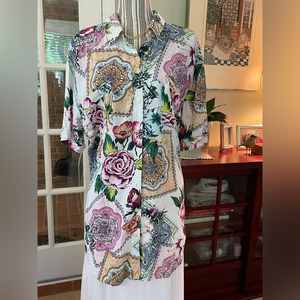 CHICO’S FLORAL WOMENS SHIRT - P.T.